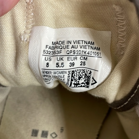 Gray Converse Sneakers Women’s Size 8 - Picture 10 of 10